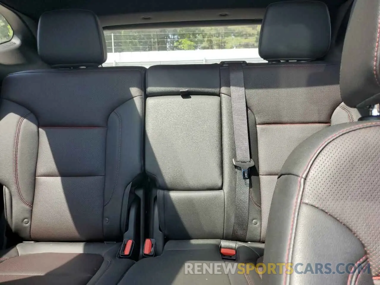 10 Фотография поврежденного автомобиля 3GNKBERS8NS139112 CHEVROLET BLAZER 2022