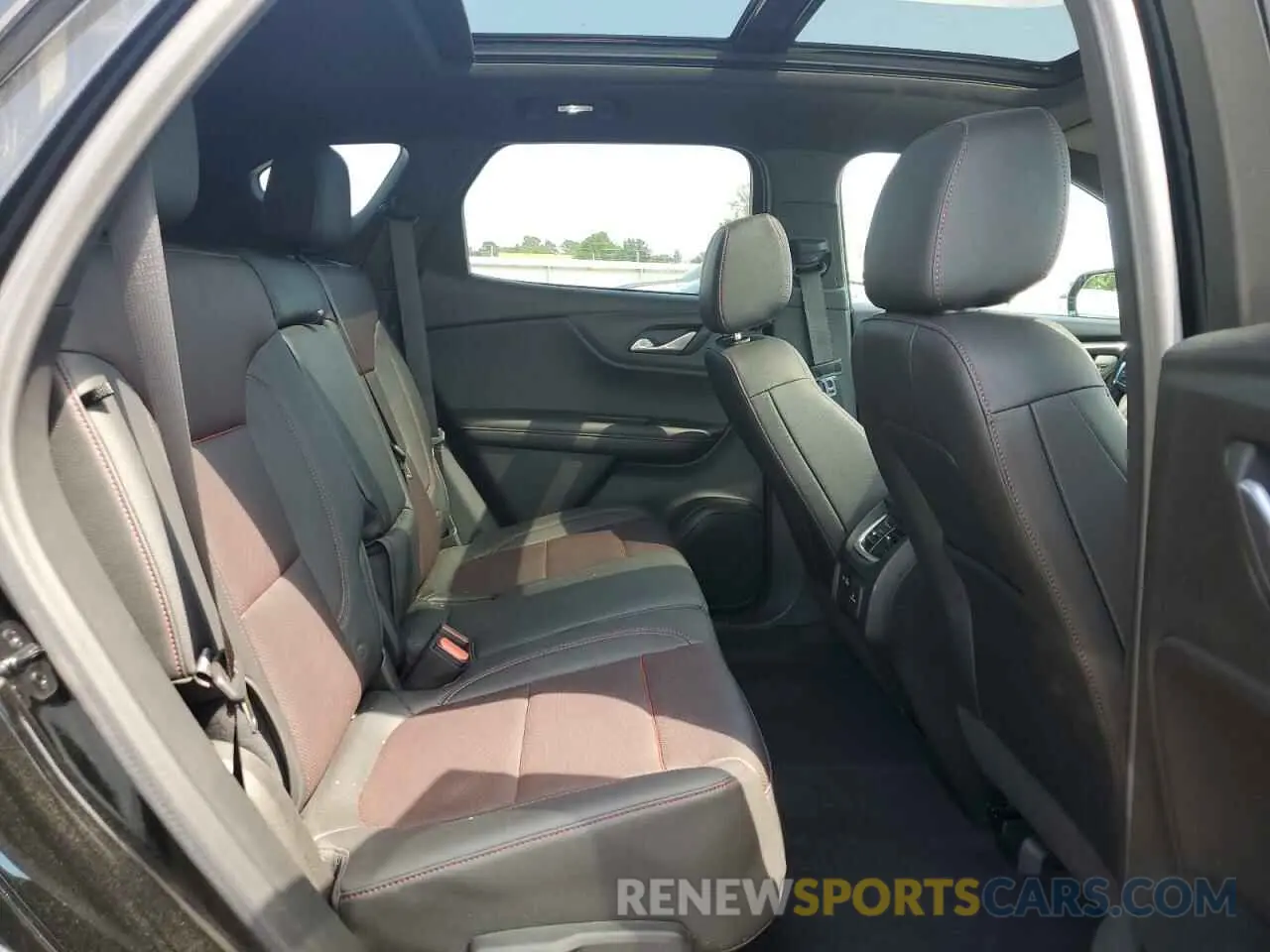 11 Фотография поврежденного автомобиля 3GNKBERS8NS139112 CHEVROLET BLAZER 2022
