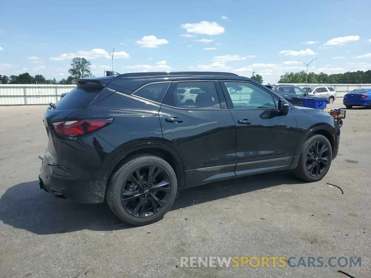 3 Фотография поврежденного автомобиля 3GNKBERS8NS139112 CHEVROLET BLAZER 2022