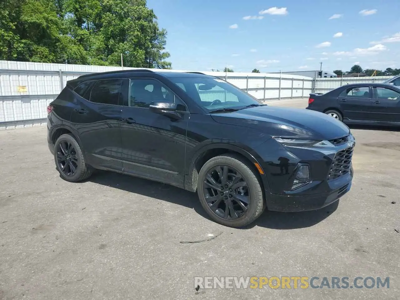 4 Фотография поврежденного автомобиля 3GNKBERS8NS139112 CHEVROLET BLAZER 2022