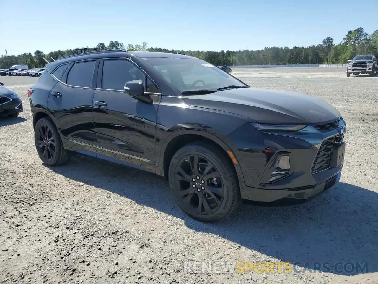 4 Фотография поврежденного автомобиля 3GNKBERS9NS224072 CHEVROLET BLAZER 2022
