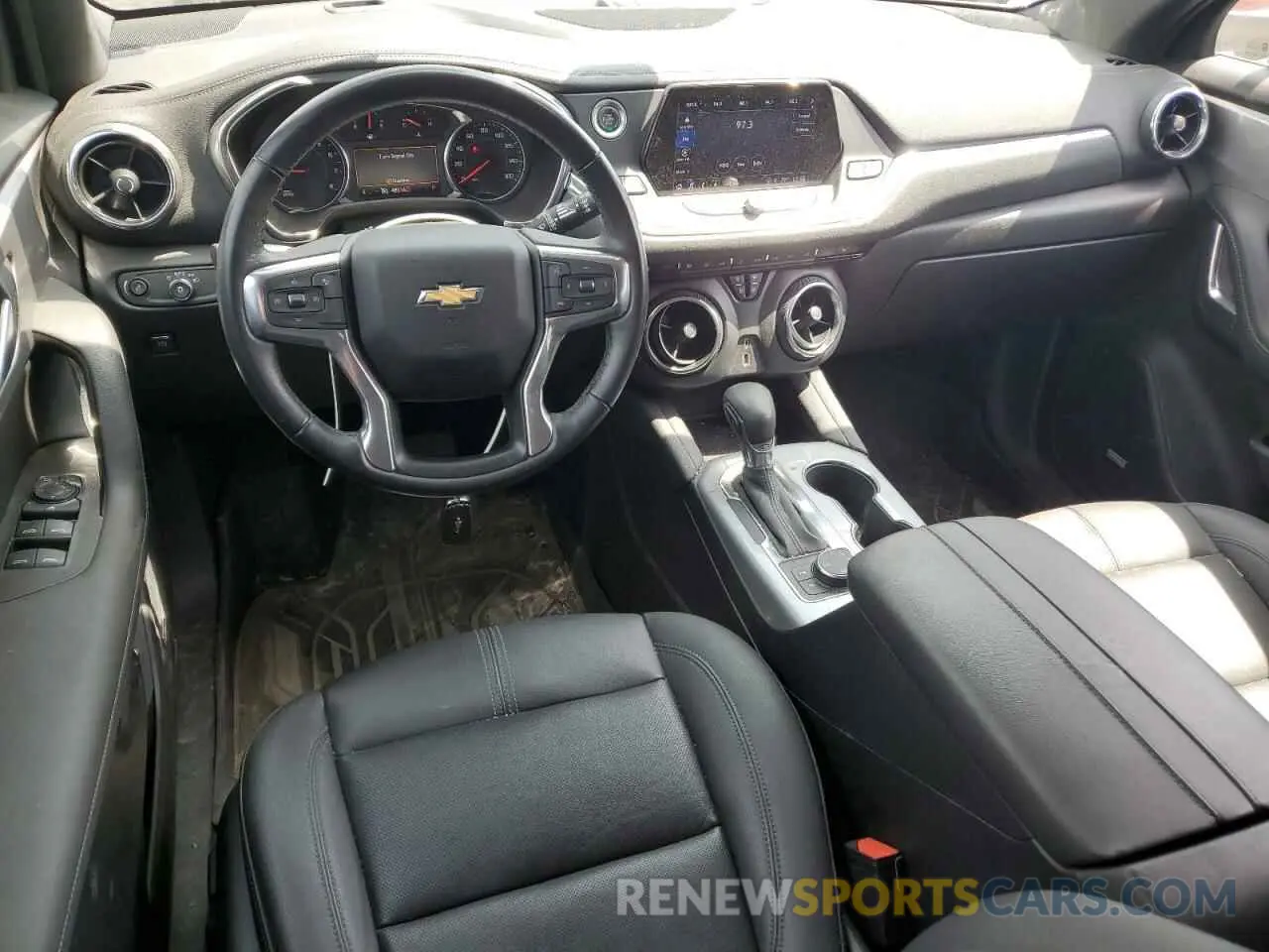 8 Photograph of a damaged car 3GNKBJRS4NS162573 CHEVROLET BLAZER 2022