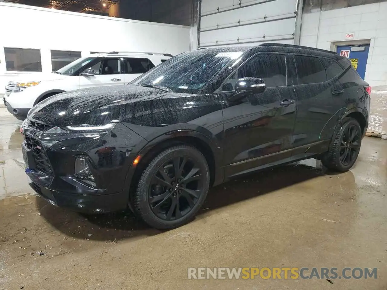 1 Photograph of a damaged car 3GNKBKRS0NS137756 CHEVROLET BLAZER 2022