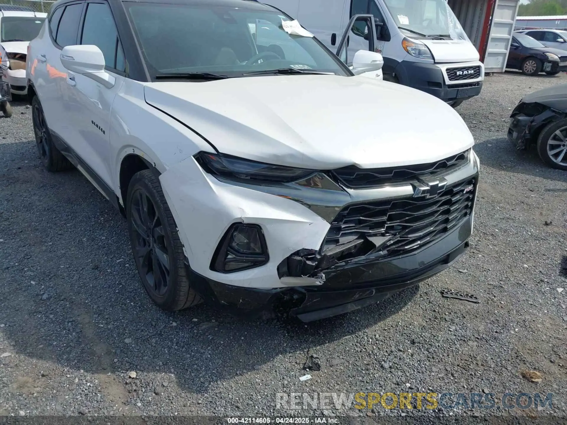 6 Фотография поврежденного автомобиля 3GNKBKRS0NS222919 CHEVROLET BLAZER 2022