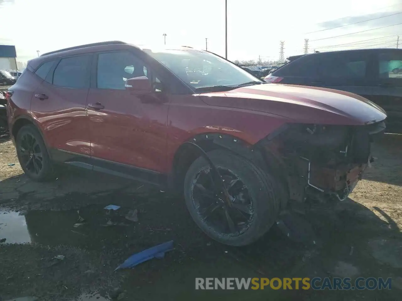 4 Фотография поврежденного автомобиля 3GNKBKRS8NS118193 CHEVROLET BLAZER 2022