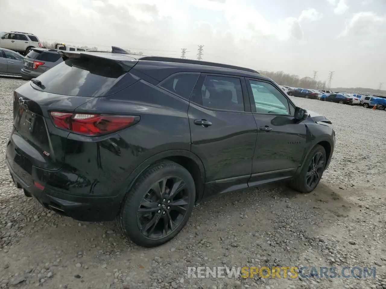3 Photograph of a damaged car 3GNKBKRS9NS132944 CHEVROLET BLAZER 2022