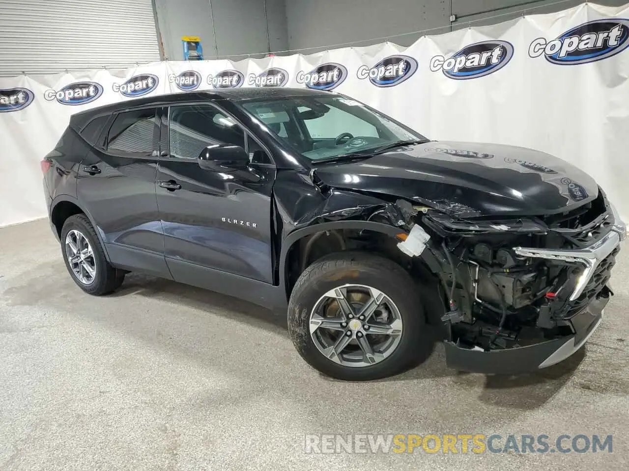 4 Photograph of a damaged car 3GNKBCR47PS132581 CHEVROLET BLAZER 2023