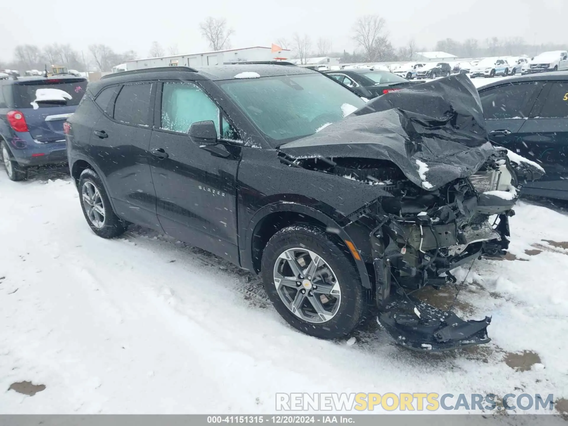 1 Photograph of a damaged car 3GNKBCR47PS227576 CHEVROLET BLAZER 2023