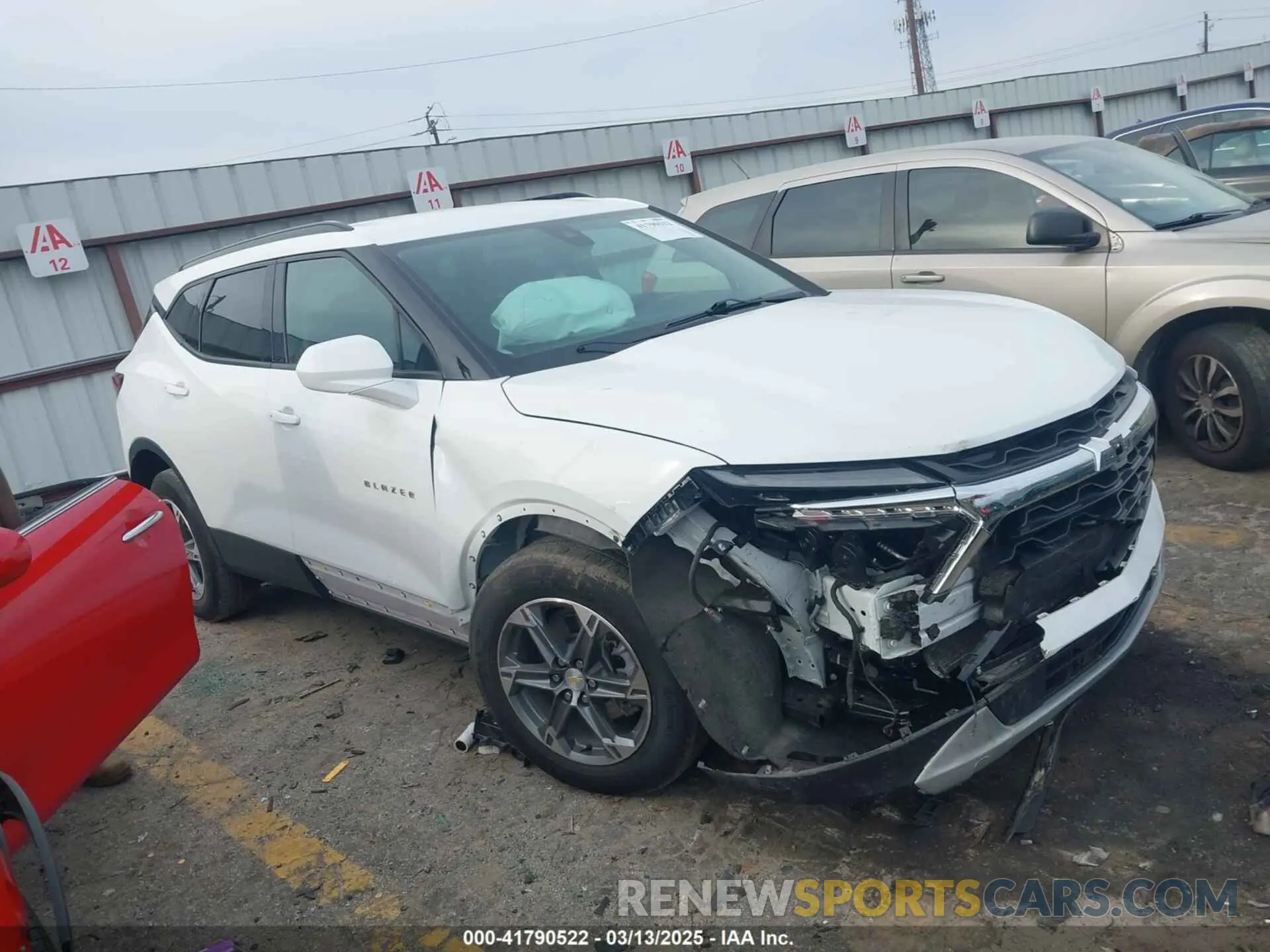 1 Photograph of a damaged car 3GNKBCR48PS111822 CHEVROLET BLAZER 2023