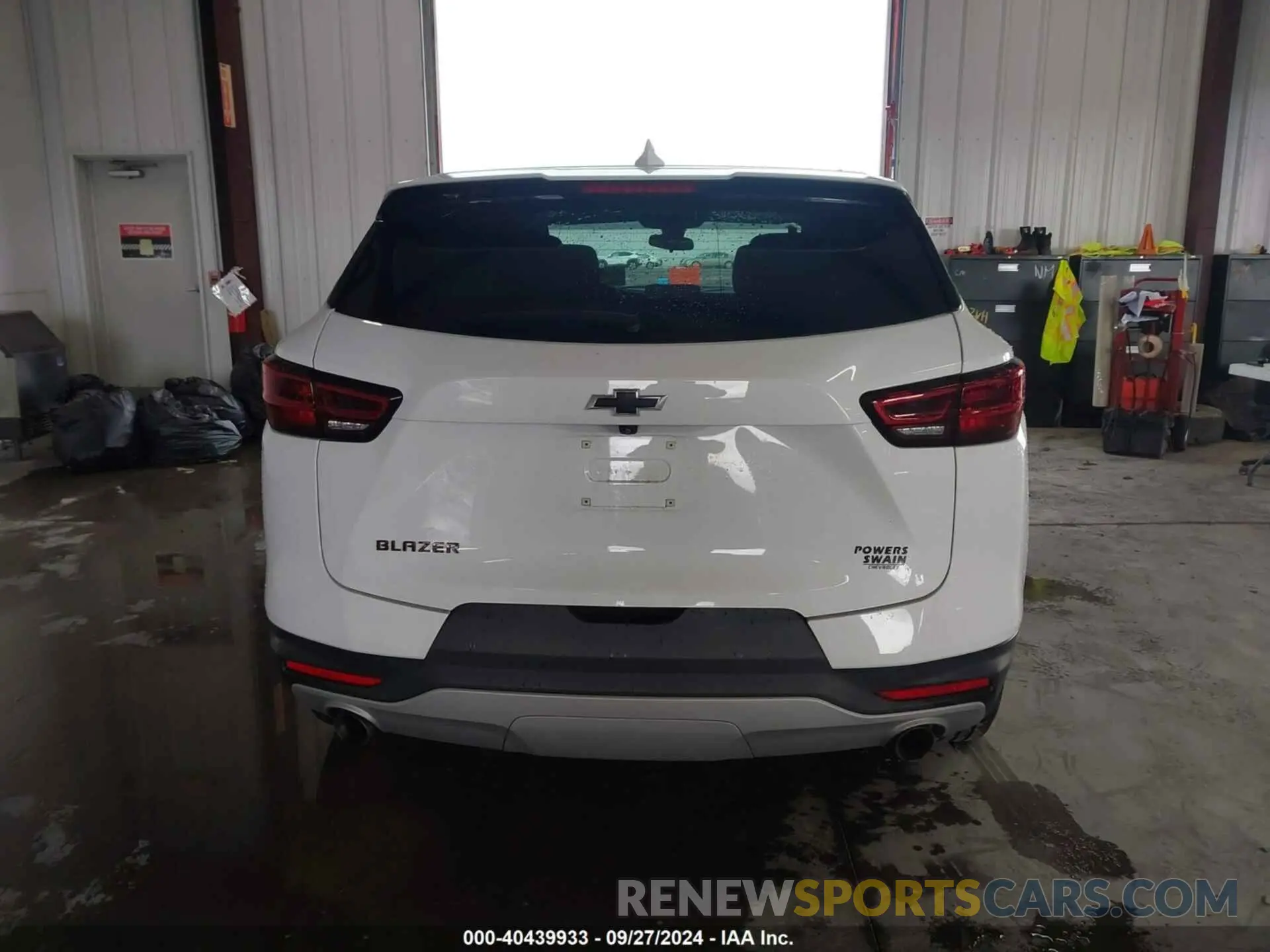 17 Photograph of a damaged car 3GNKBCR49PS220399 CHEVROLET BLAZER 2023