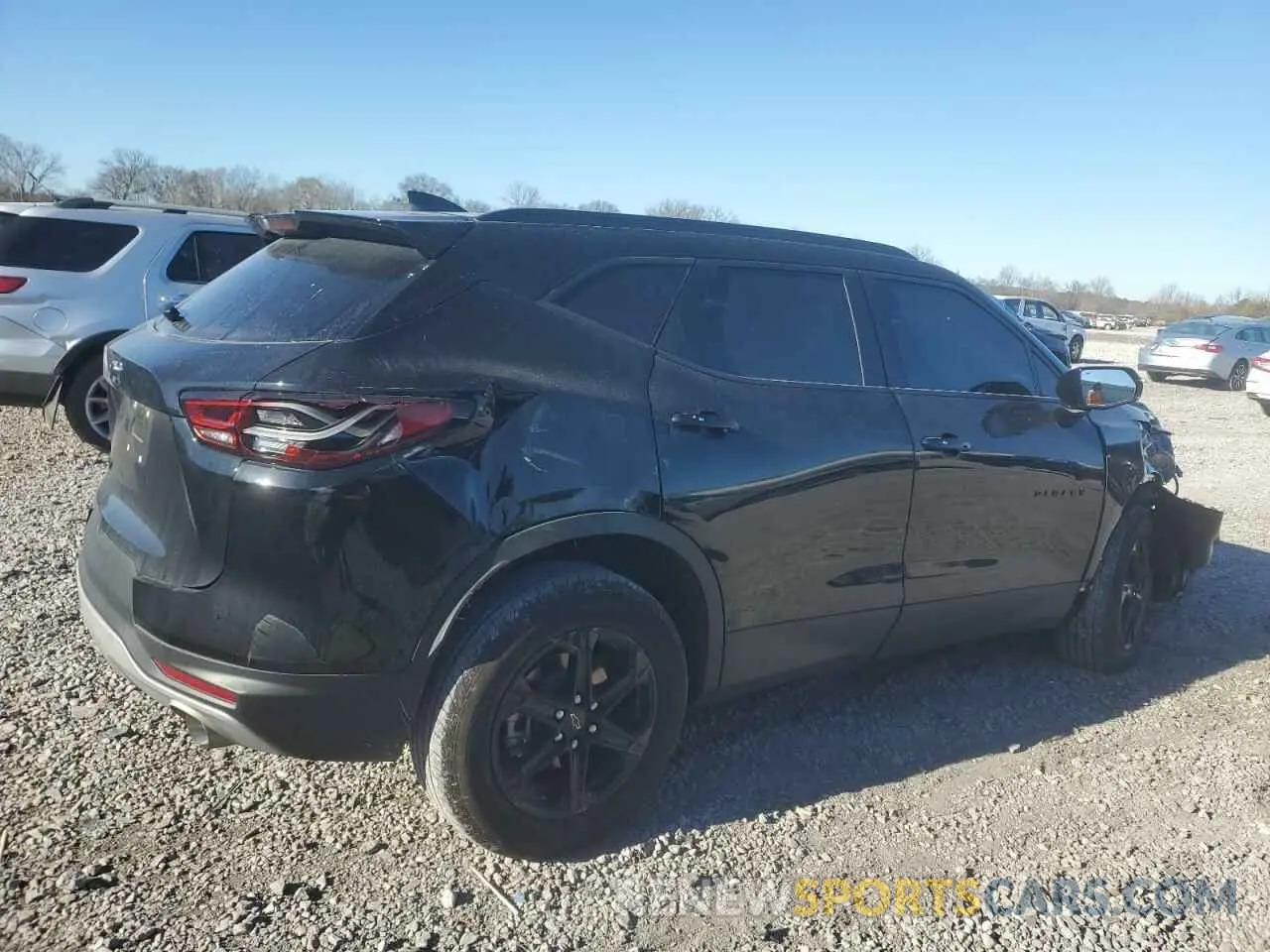 3 Photograph of a damaged car 3GNKBDRS8PS181244 CHEVROLET BLAZER 2023