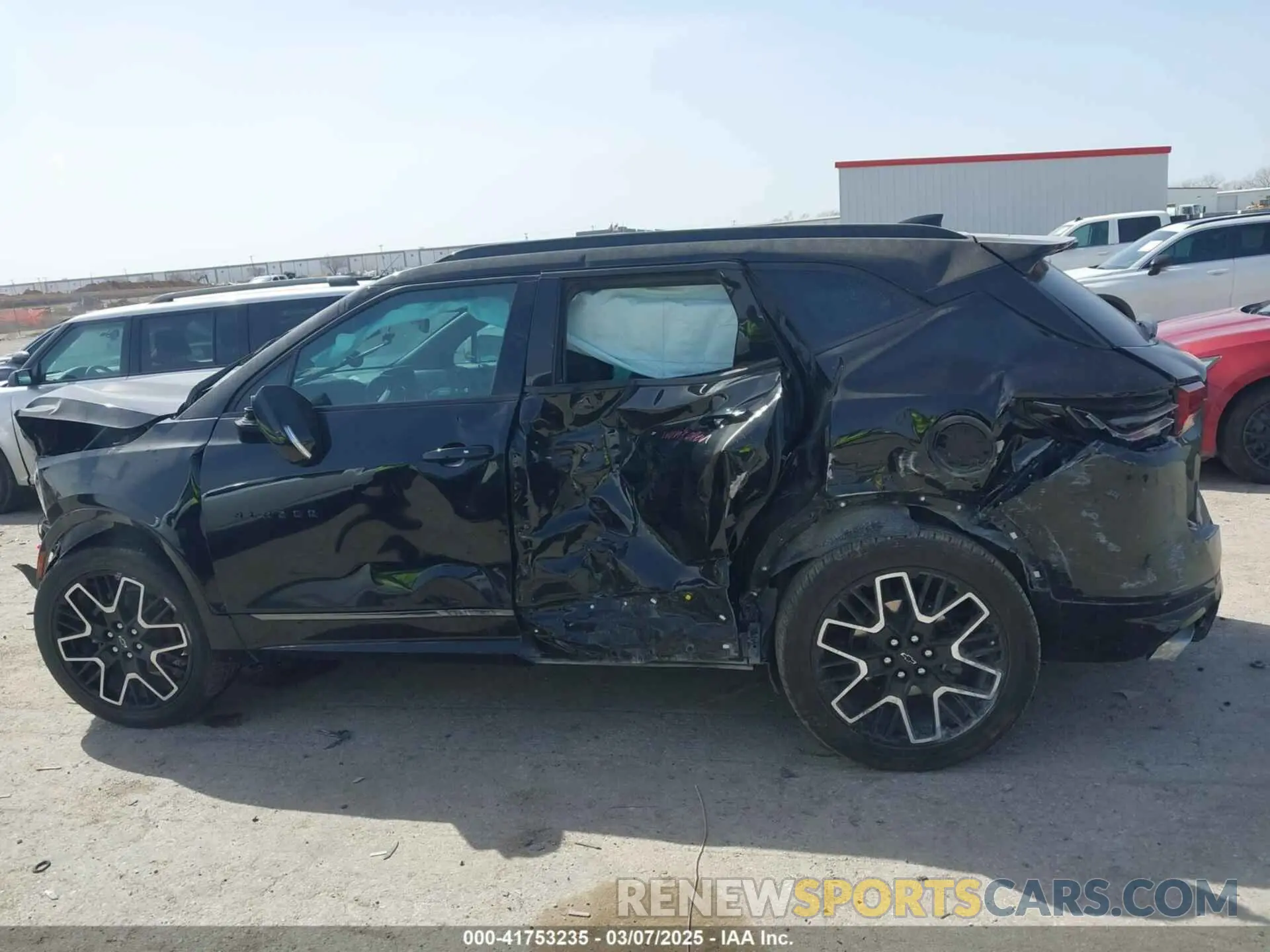 14 Фотография поврежденного автомобиля 3GNKBERS7PS102720 CHEVROLET BLAZER 2023