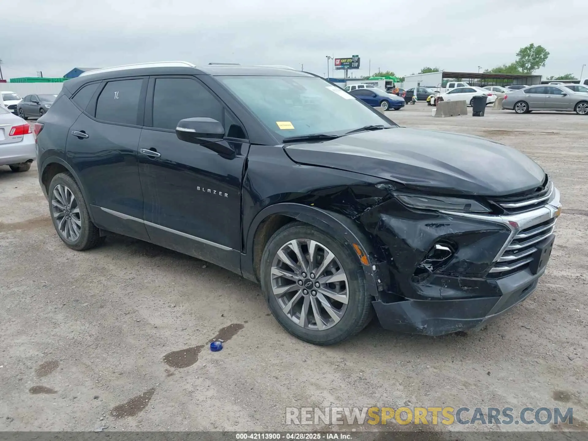 1 Photograph of a damaged car 3GNKBFRS7PS234947 CHEVROLET BLAZER 2023