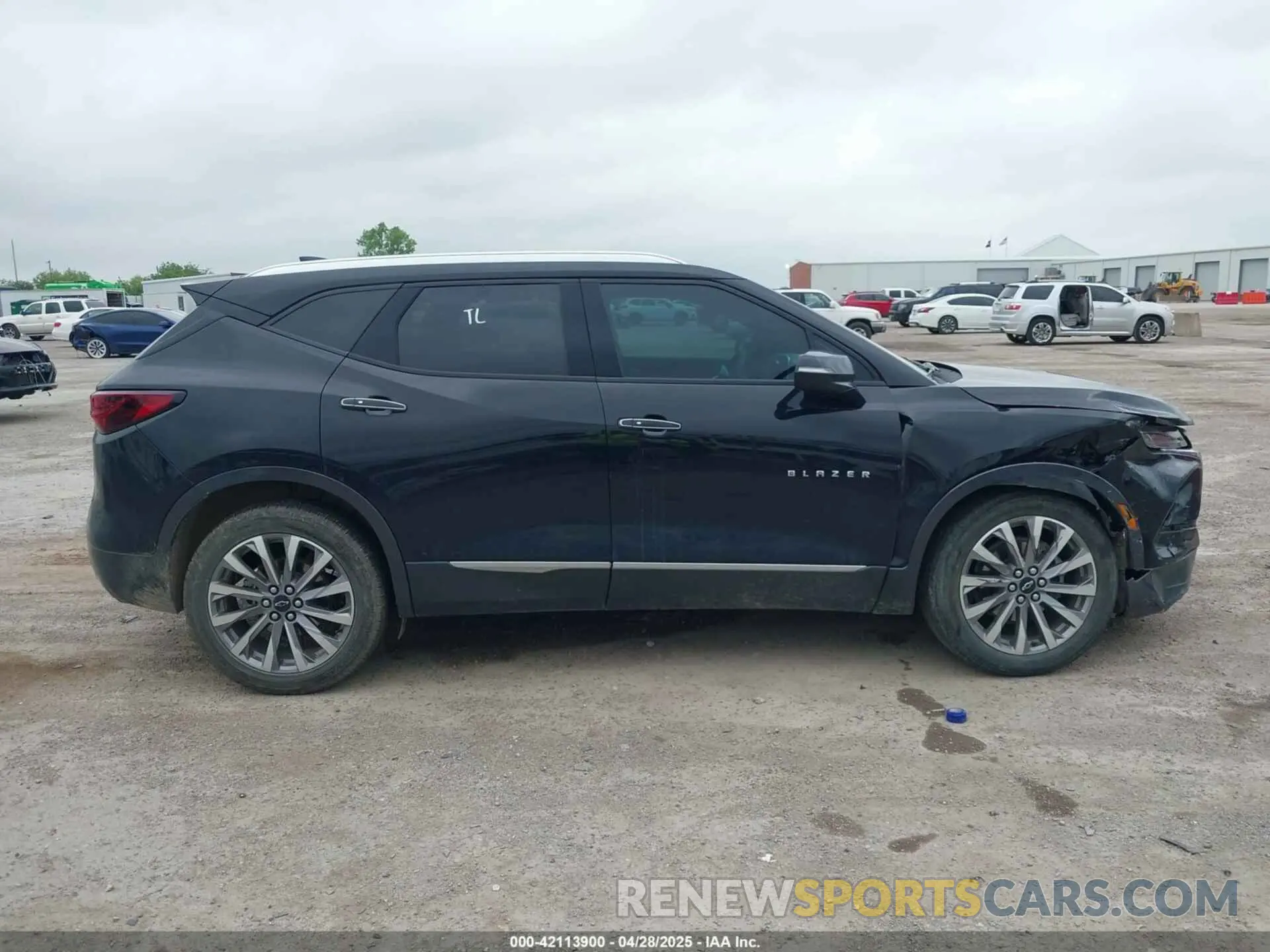 13 Photograph of a damaged car 3GNKBFRS7PS234947 CHEVROLET BLAZER 2023