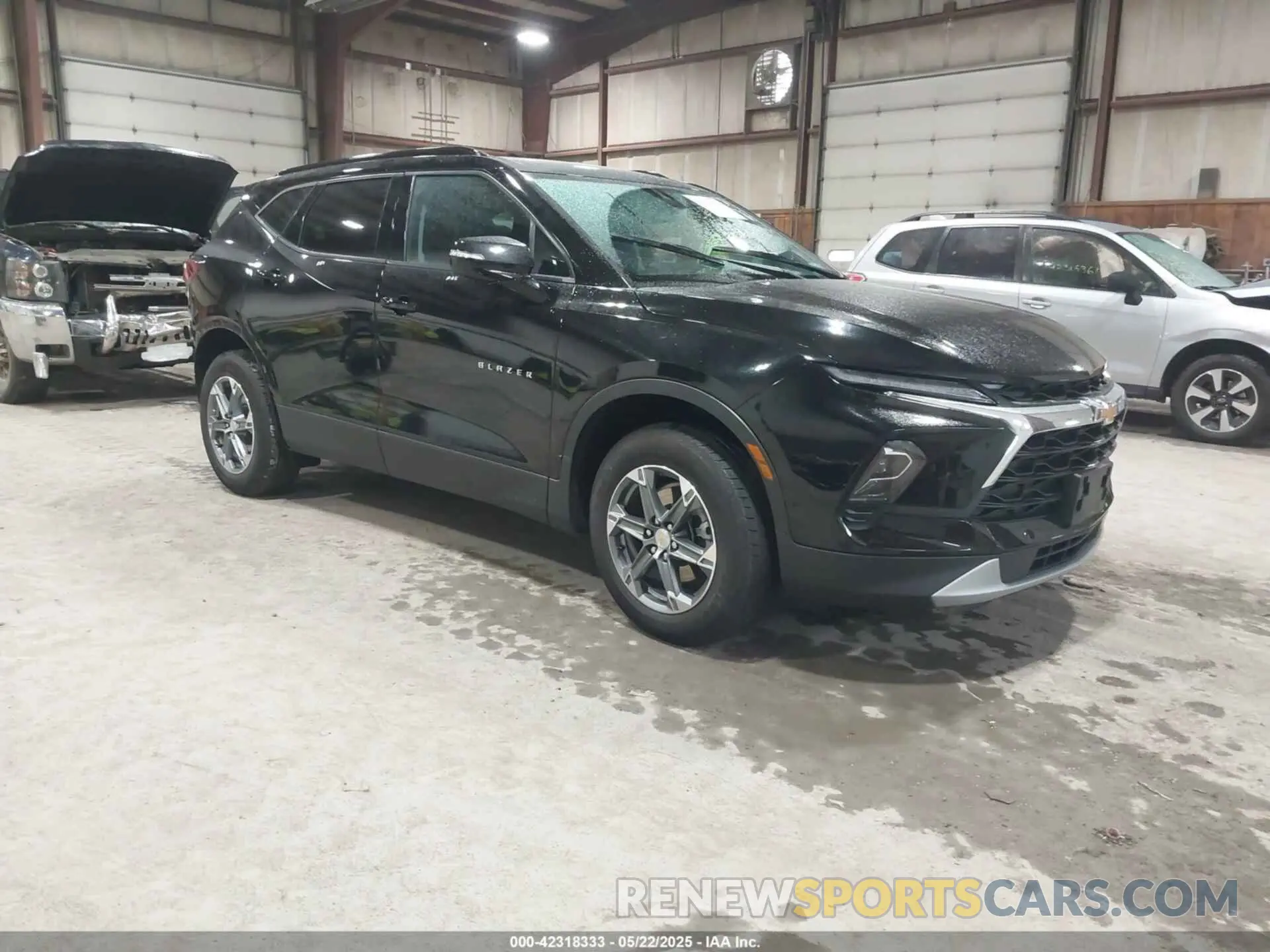 1 Photograph of a damaged car 3GNKBJR45PS234918 CHEVROLET BLAZER 2023