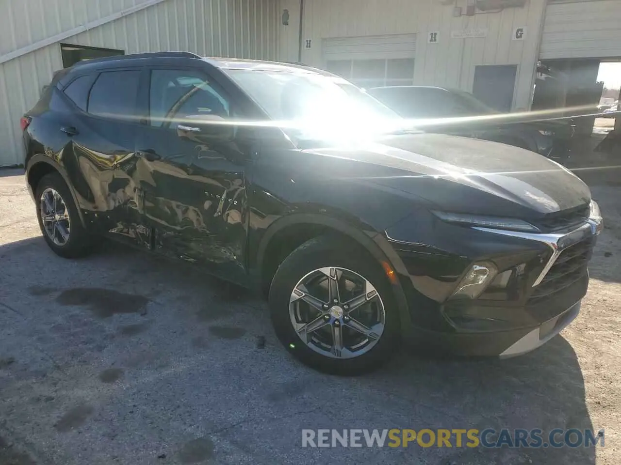 4 Photograph of a damaged car 3GNKBJRS1PS227818 CHEVROLET BLAZER 2023