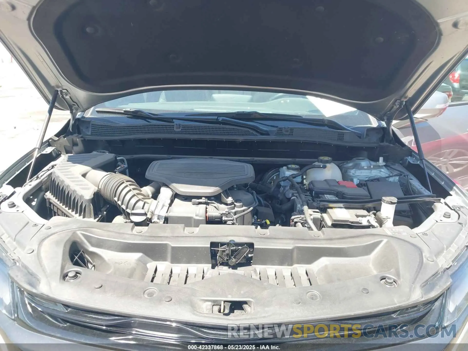 10 Фотография поврежденного автомобиля 3GNKBKRS0PS227668 CHEVROLET BLAZER 2023
