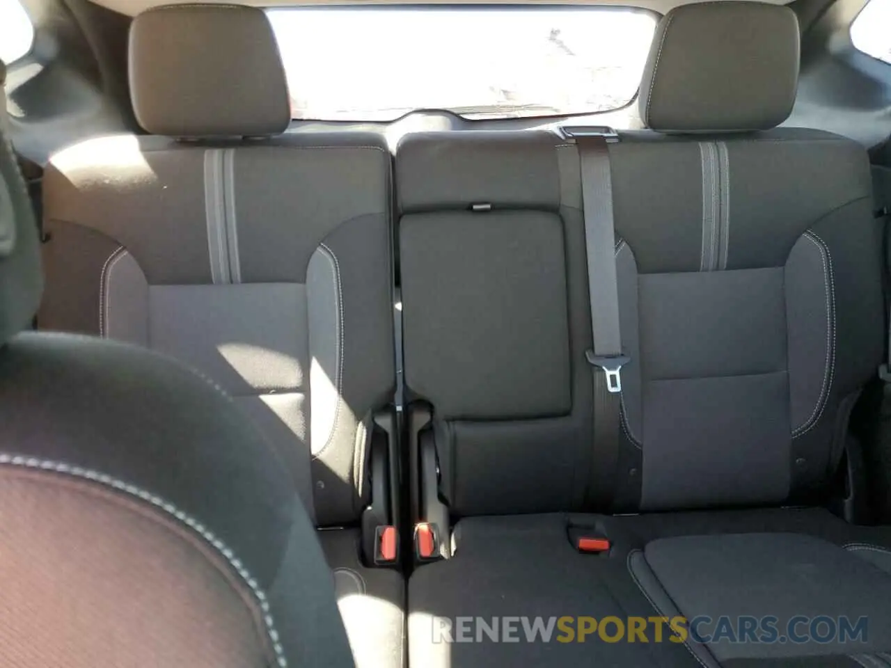 10 Фотография поврежденного автомобиля 3GNKBCR45RS170796 CHEVROLET BLAZER 2024