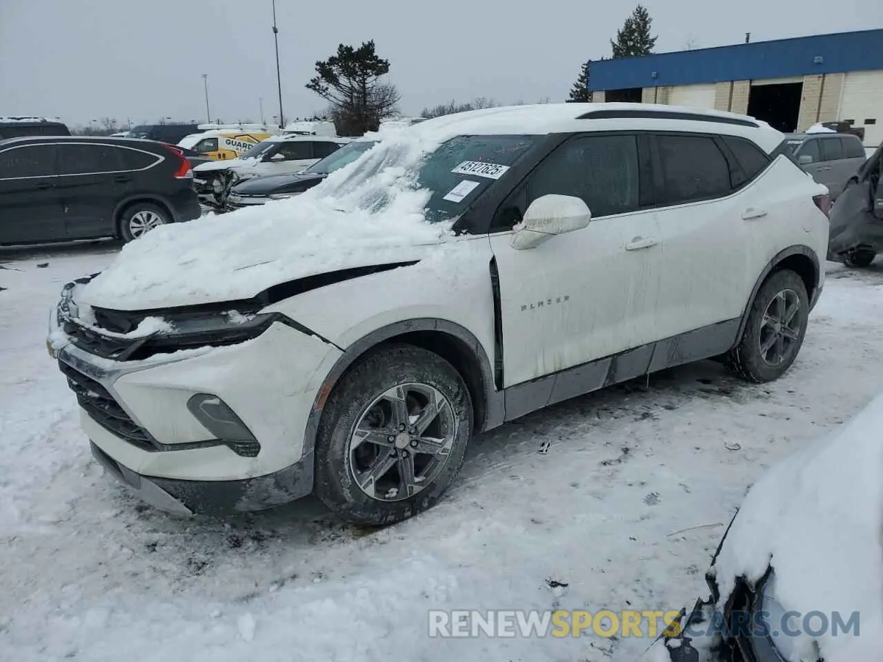 1 Photograph of a damaged car 3GNKBCR46RS183542 CHEVROLET BLAZER 2024