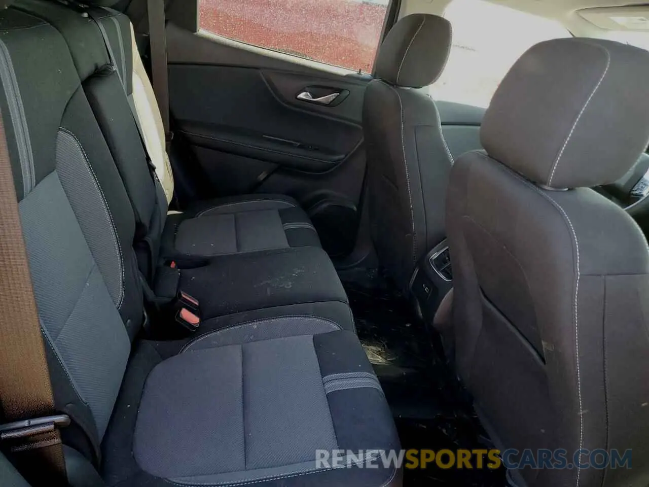 11 Фотография поврежденного автомобиля 3GNKBCR46RS229208 CHEVROLET BLAZER 2024