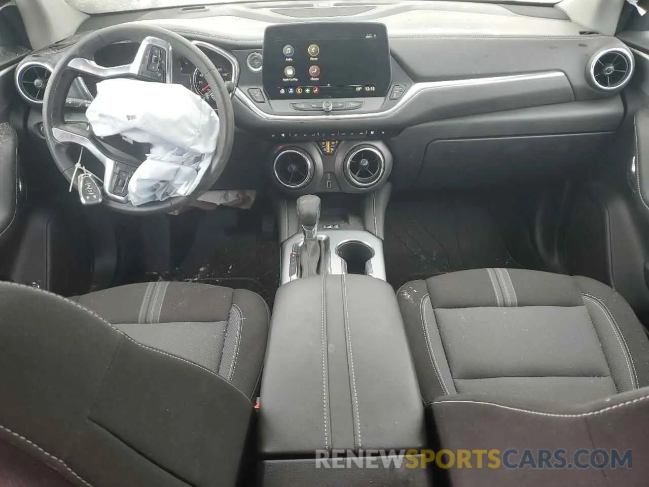 8 Фотография поврежденного автомобиля 3GNKBCR49RS240090 CHEVROLET BLAZER 2024