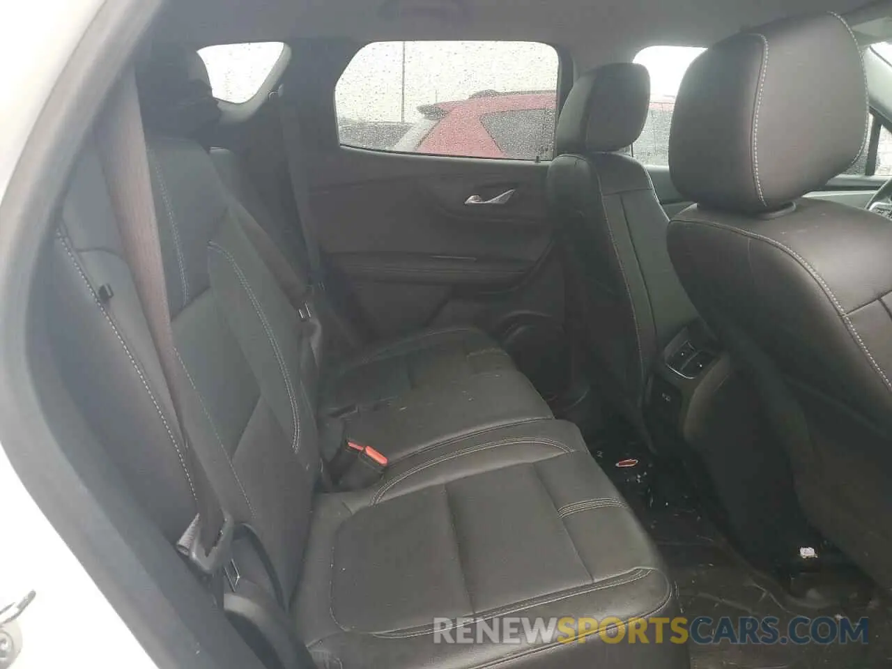 10 Фотография поврежденного автомобиля 3GNKBDRS4RS159079 CHEVROLET BLAZER 2024