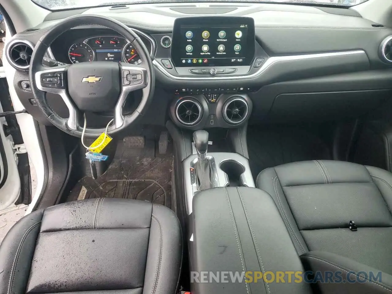8 Фотография поврежденного автомобиля 3GNKBDRS4RS159079 CHEVROLET BLAZER 2024