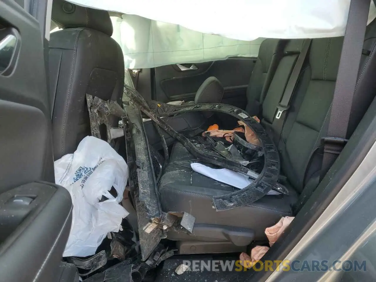 12 Photograph of a damaged car 3GNKBDRS4RS283692 CHEVROLET BLAZER 2024