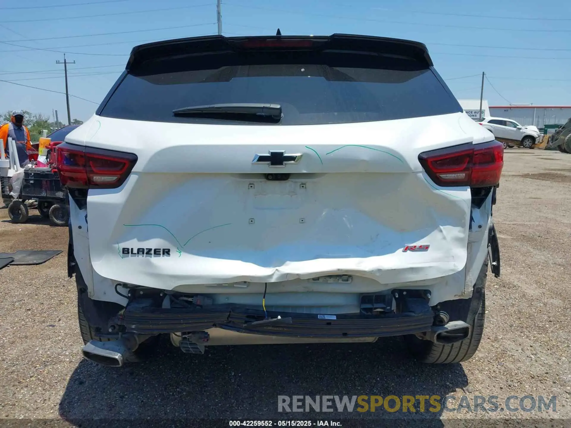 17 Photograph of a damaged car 3GNKBERS5RS180321 CHEVROLET BLAZER 2024