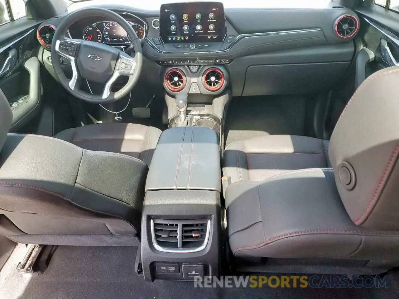 8 Фотография поврежденного автомобиля 3GNKBERSXRS218593 CHEVROLET BLAZER 2024