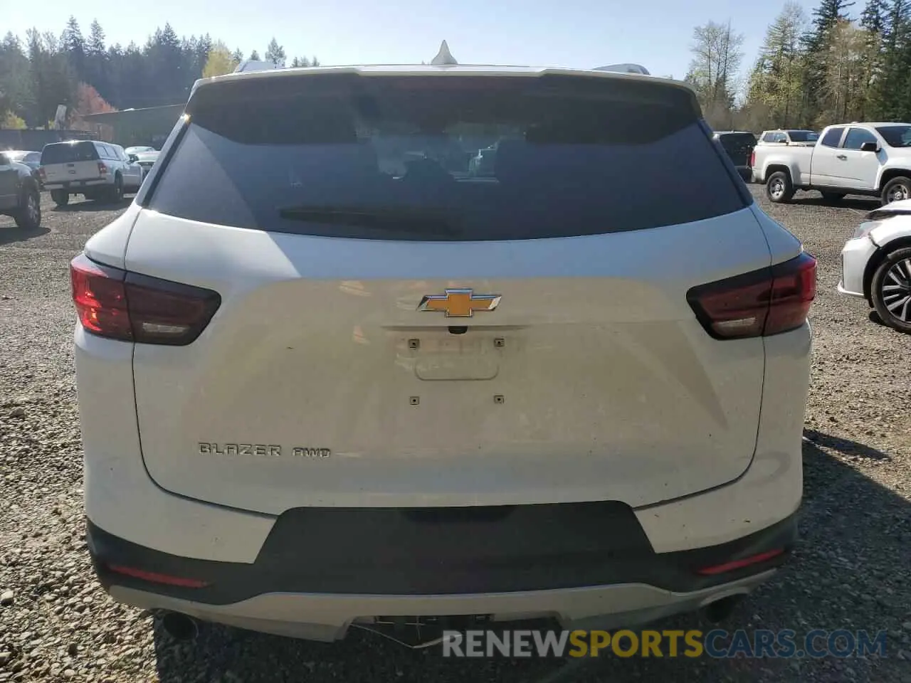 6 Photograph of a damaged car 3GNKBJR45RS163643 CHEVROLET BLAZER 2024