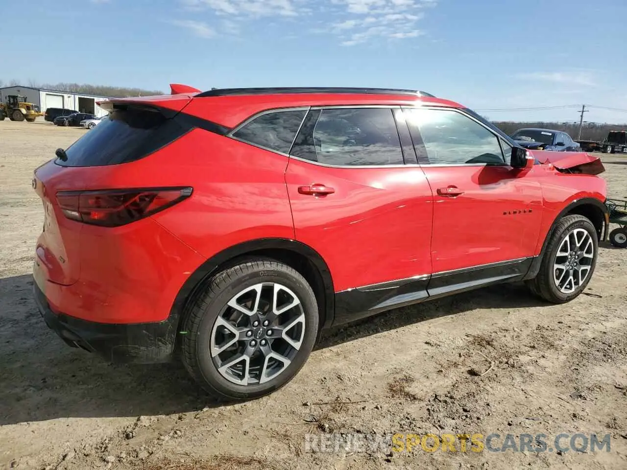 3 Фотография поврежденного автомобиля 3GNKBKRS0RS152022 CHEVROLET BLAZER 2024