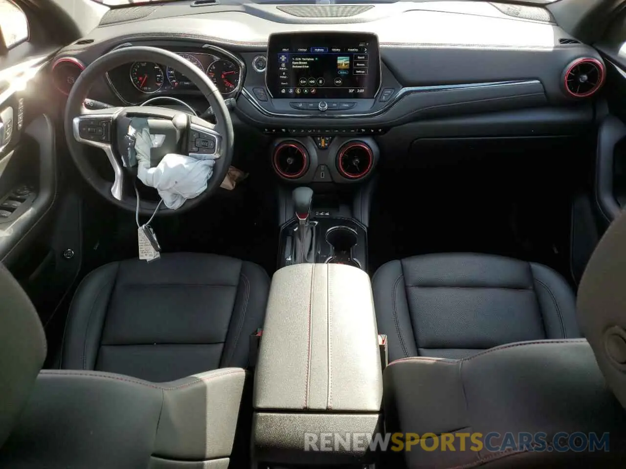 8 Фотография поврежденного автомобиля 3GNKBKRS0RS152022 CHEVROLET BLAZER 2024