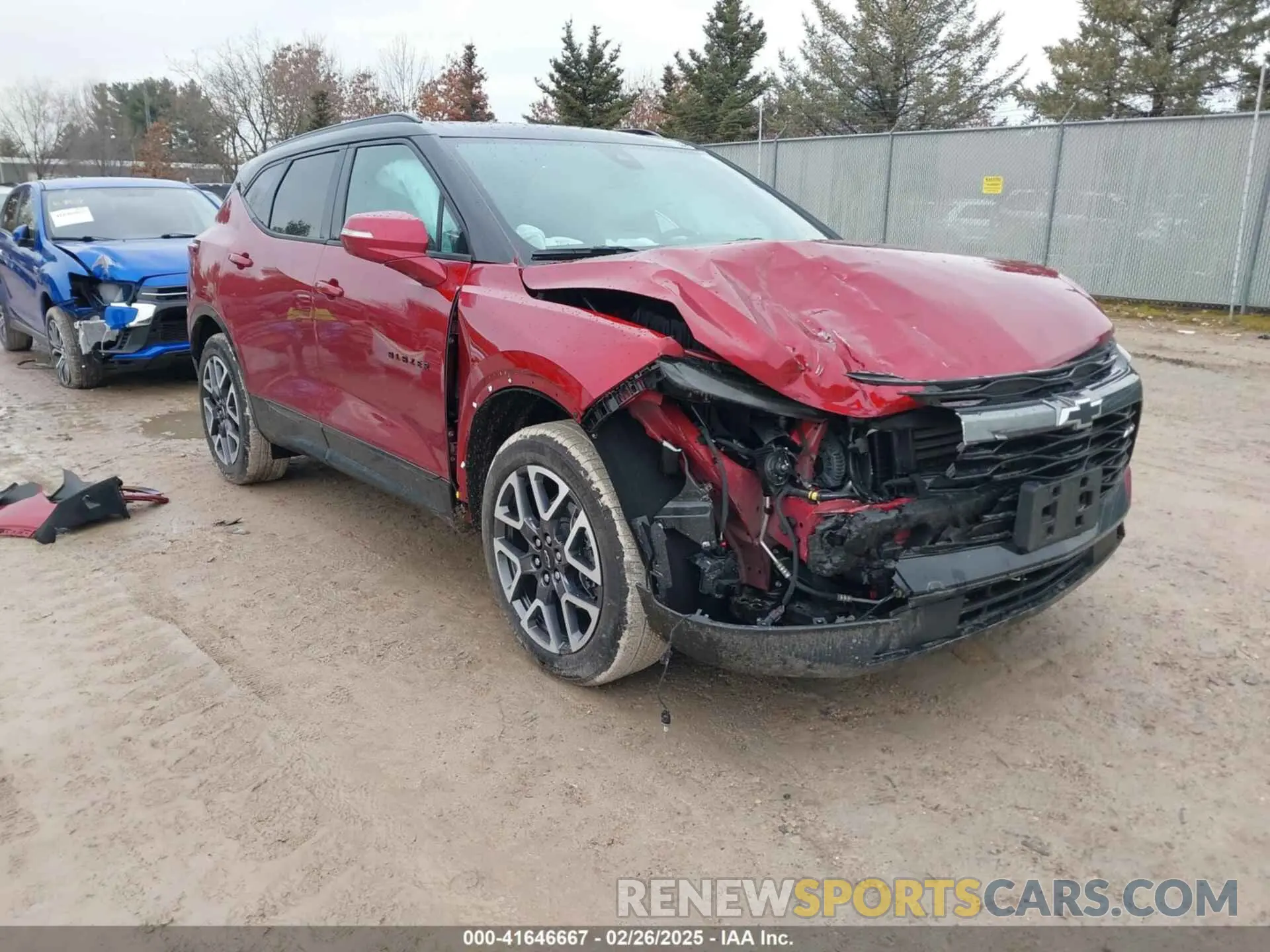 1 Фотография поврежденного автомобиля 3GNKBKRS1RS219856 CHEVROLET BLAZER 2024