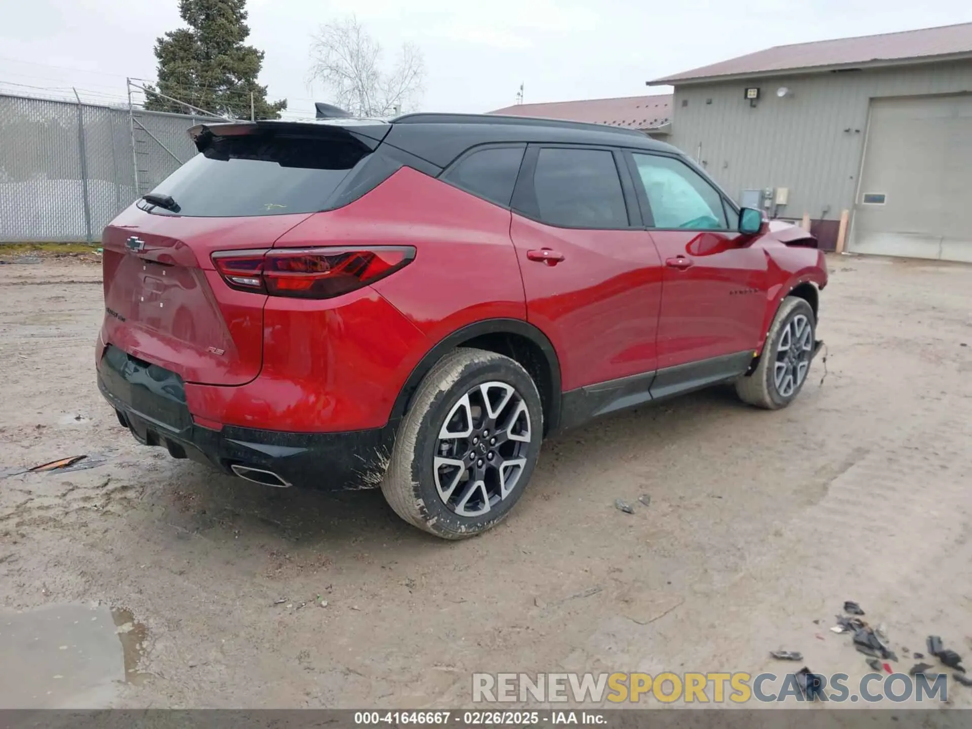 4 Фотография поврежденного автомобиля 3GNKBKRS1RS219856 CHEVROLET BLAZER 2024