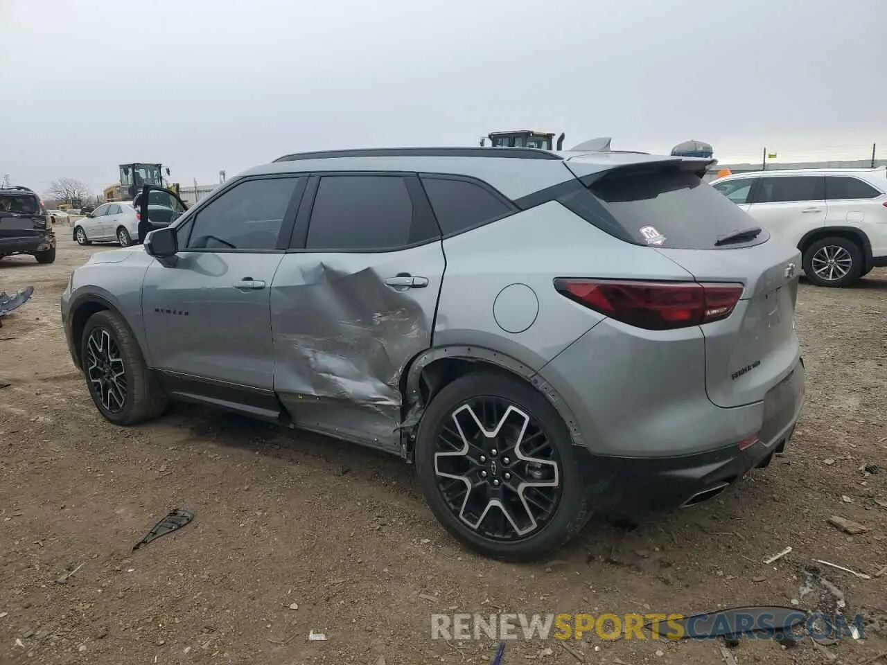 2 Photograph of a damaged car 3GNKBKRS5RS145213 CHEVROLET BLAZER 2024