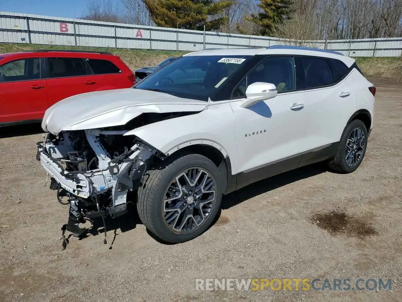 1 Фотография поврежденного автомобиля 3GNKBLRS8RS227989 CHEVROLET BLAZER 2024