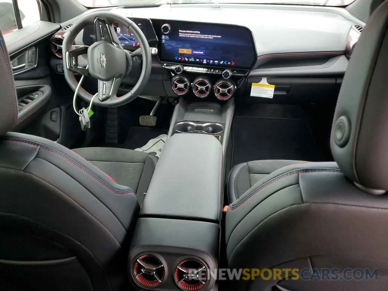 8 Фотография поврежденного автомобиля 3GNKDCRJ1RS163974 CHEVROLET BLAZER 2024