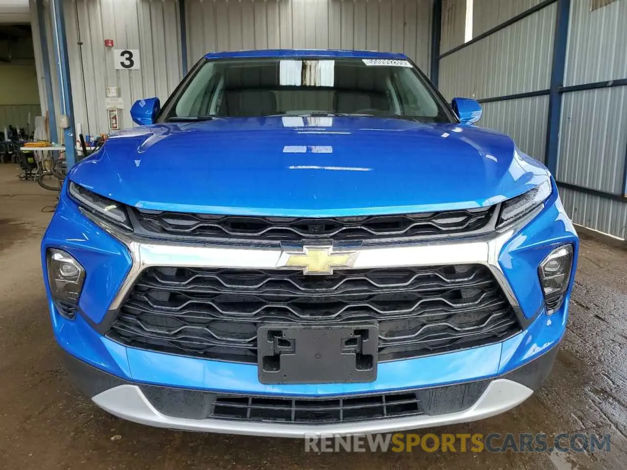 5 Photograph of a damaged car 3GNKBCR45SS188964 CHEVROLET BLAZER 2025