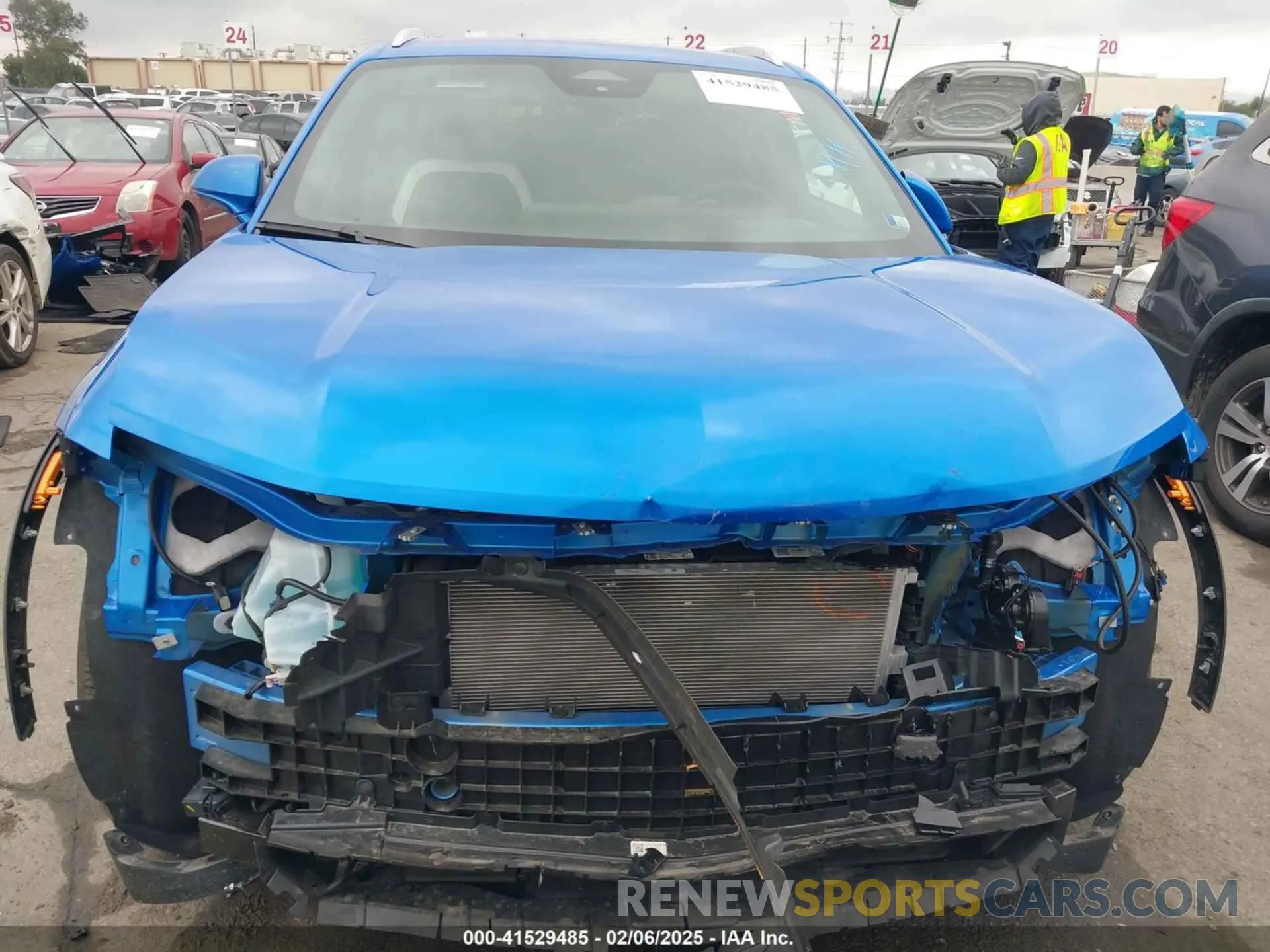 12 Photograph of a damaged car 3GNKDBRJ8RS263354 CHEVROLET BLAZER EV 2024