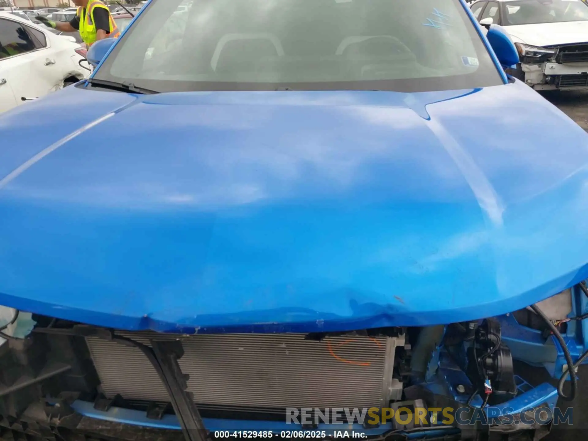 9 Photograph of a damaged car 3GNKDBRJ8RS263354 CHEVROLET BLAZER EV 2024