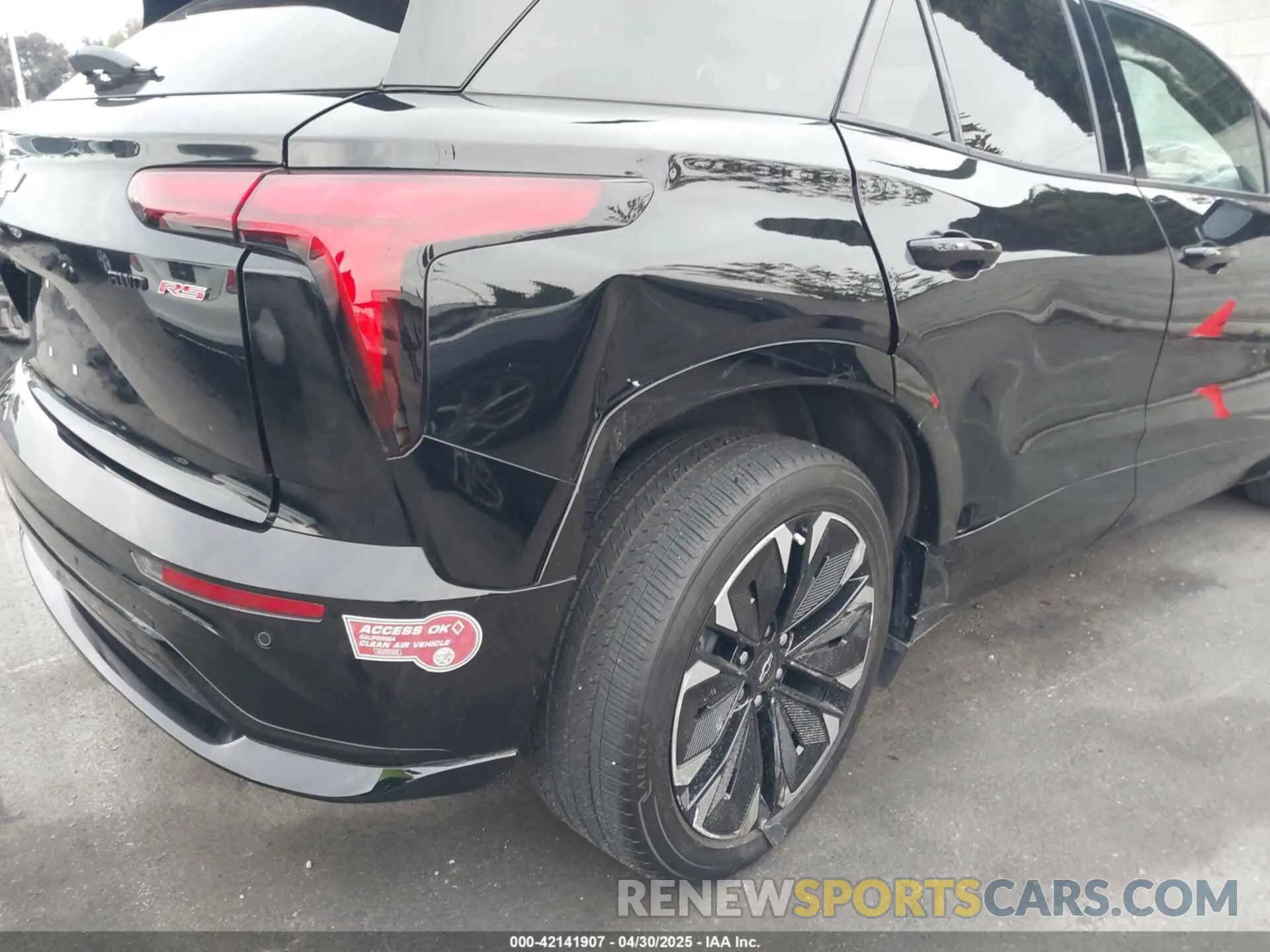21 Photograph of a damaged car 3GNKDCRJ0RS165957 CHEVROLET BLAZER EV 2024