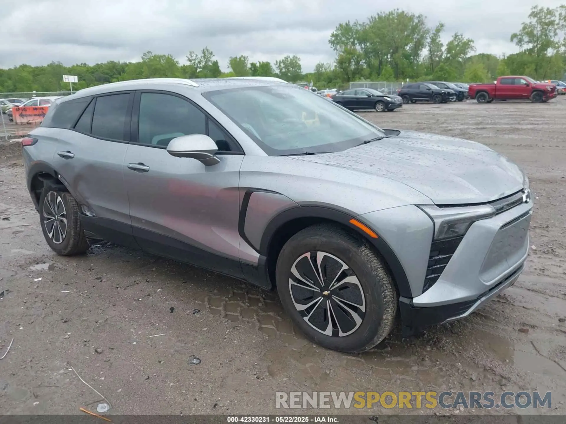1 Photograph of a damaged car 3GNKDGRJ8SS133819 CHEVROLET BLAZER EV 2025