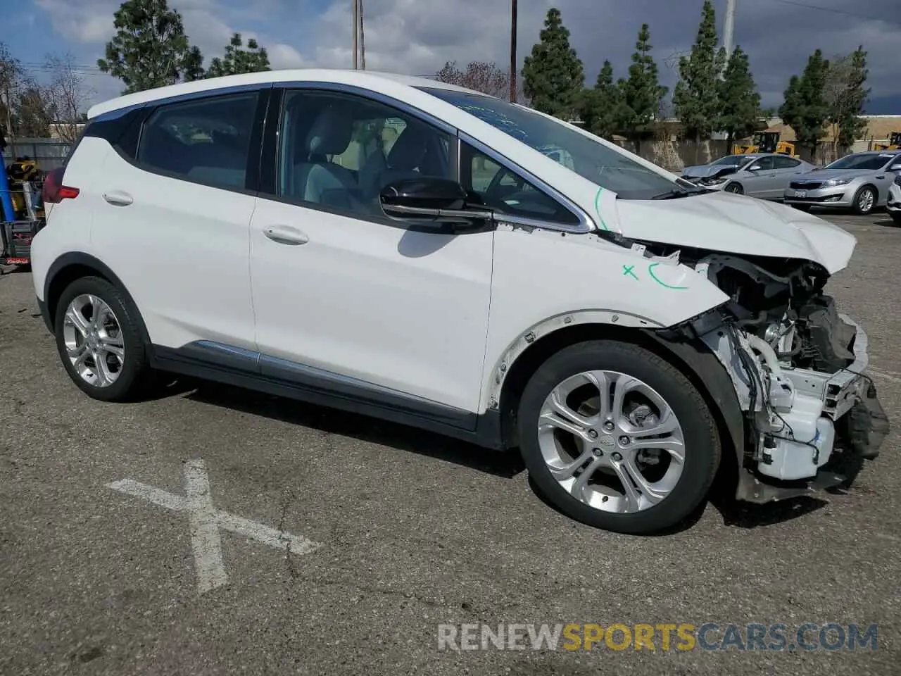 4 Photograph of a damaged car 1G1FY6S02K4143829 CHEVROLET BOLT 2019