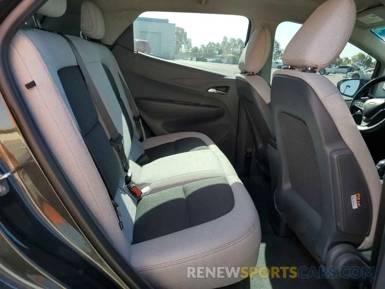 11 Photograph of a damaged car 1G1FY6S04K4117295 CHEVROLET BOLT 2019