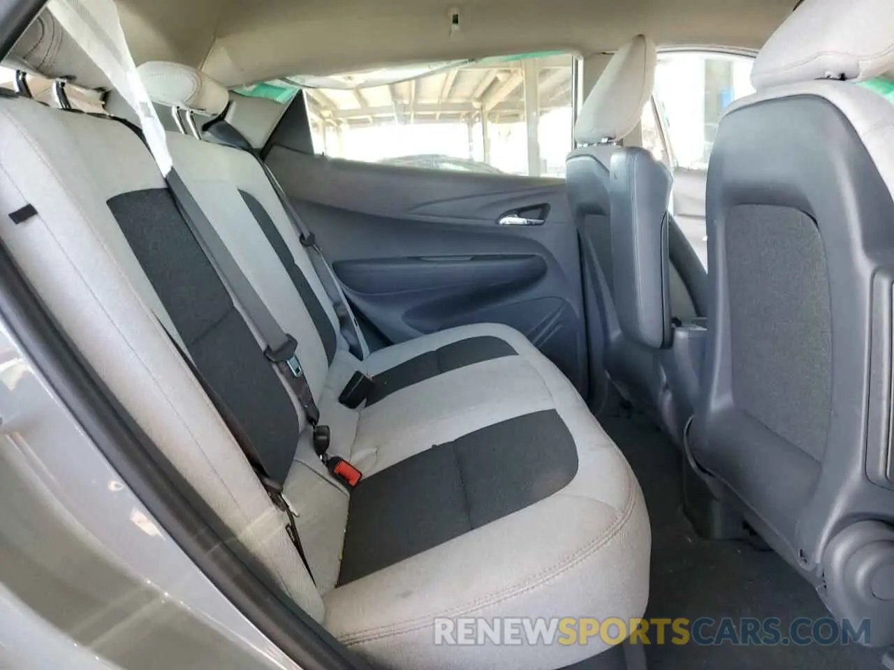10 Photograph of a damaged car 1G1FY6S0XK4113753 CHEVROLET BOLT 2019
