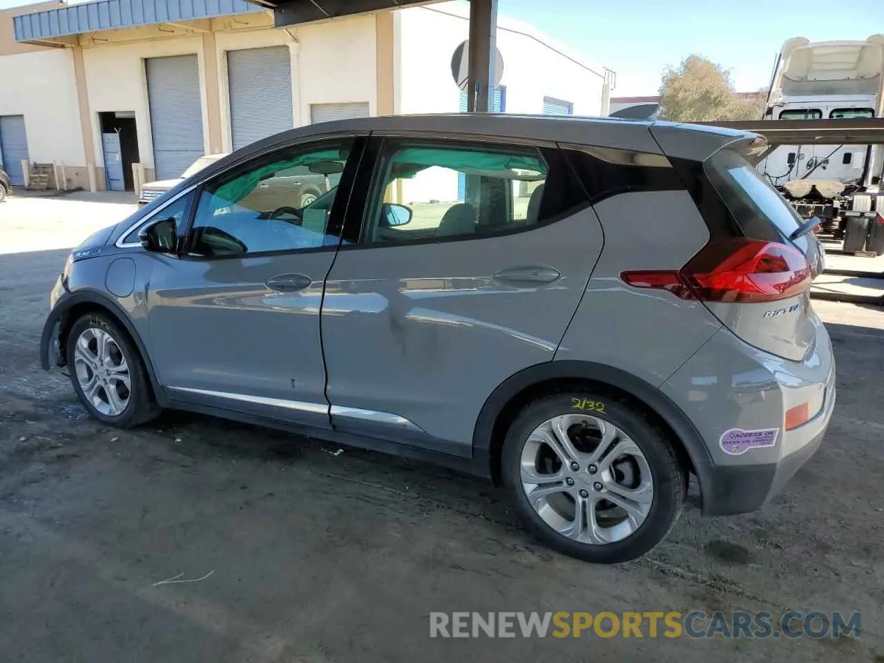 2 Photograph of a damaged car 1G1FY6S0XK4113753 CHEVROLET BOLT 2019