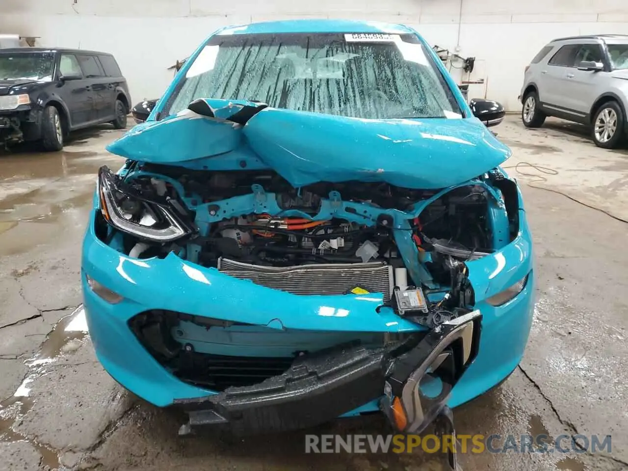 5 Photograph of a damaged car 1G1FY6S00L4145130 CHEVROLET BOLT 2020
