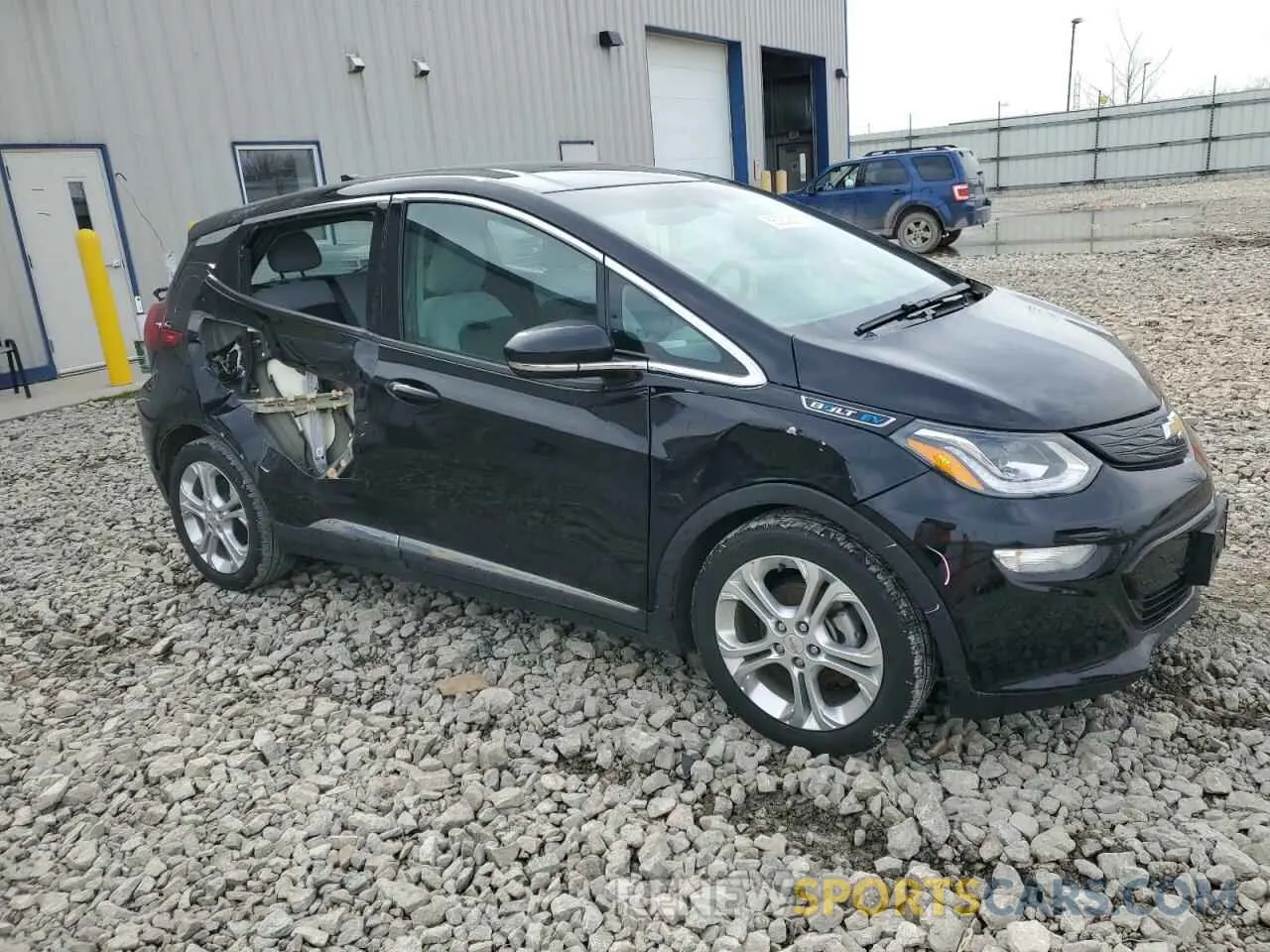 4 Photograph of a damaged car 1G1FY6S03L4118097 CHEVROLET BOLT 2020