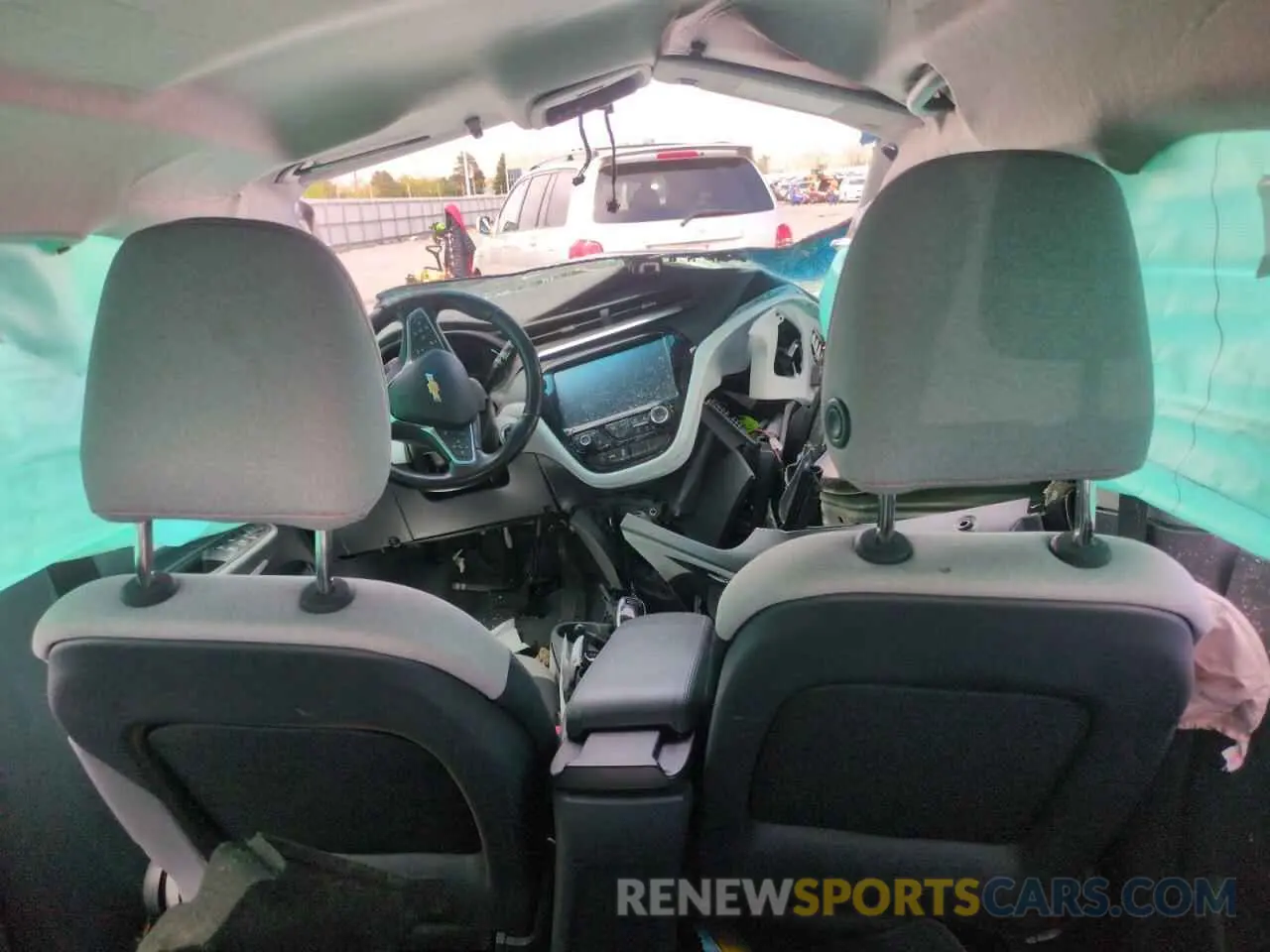 8 Photograph of a damaged car 1G1FY6S03L4140715 CHEVROLET BOLT 2020